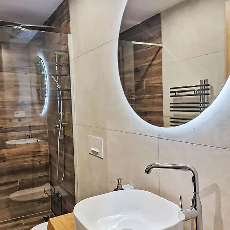 아파트 Ski&bike Sirena By Interhome *